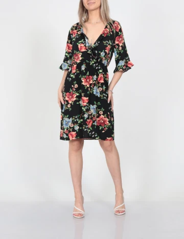 Rochie scurta Vila, negru floral