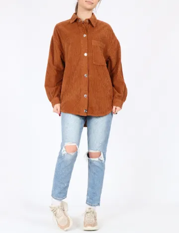 Jacheta Bershka, maro