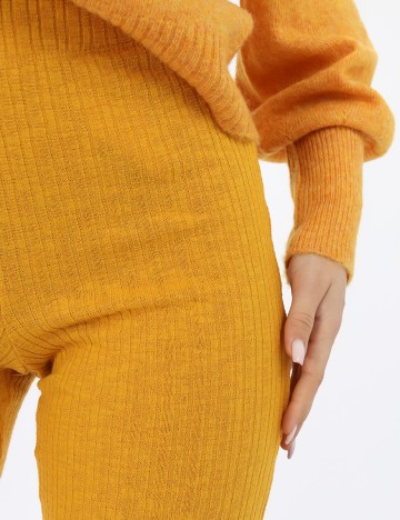 Pantaloni Vero Moda, galben