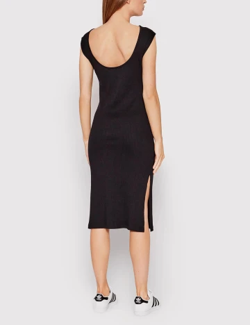 Rochie medie Noisy May, negru