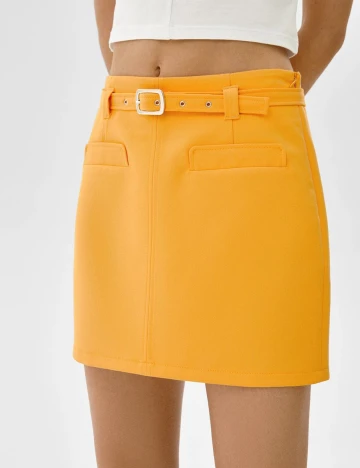 Fusta Bershka, galben