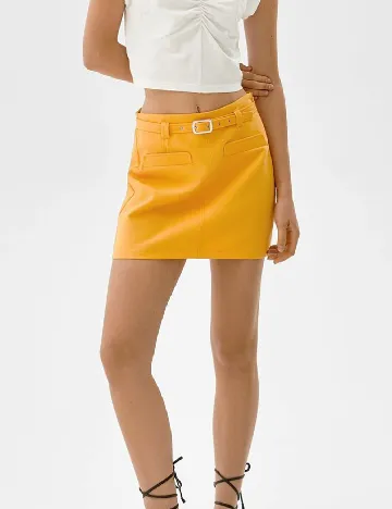 Fusta Bershka, galben