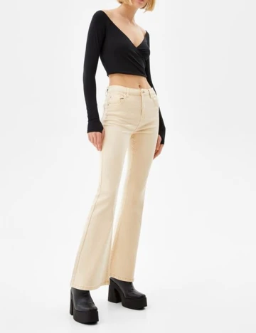 Top Bershka, negru