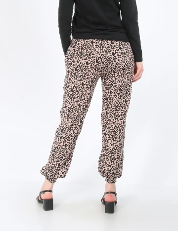 Pantaloni Hailys, crem