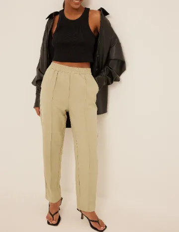 Pantaloni NA-KD, bej