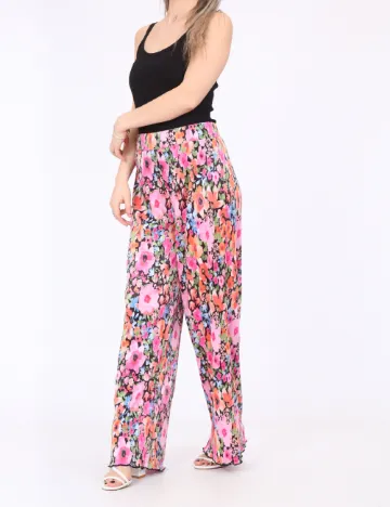 Pantaloni Reserved, floral