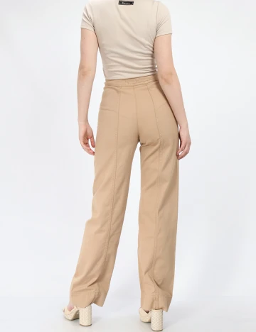 Pantaloni Reserved, maro