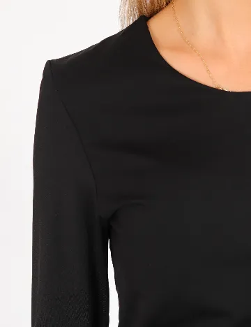 Top Reserved, negru