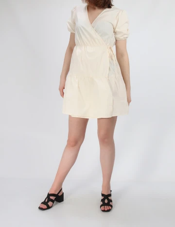 Rochie scurta NA-KD, crem