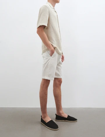 Pantaloni scurti Reserved, alb