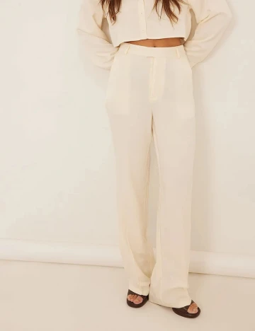 Pantaloni NA-KD, ecru