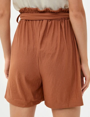 Pantaloni scurti Mango, maro