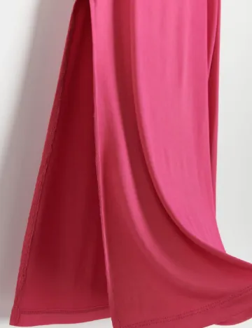 Rochie medie Reserved, roz