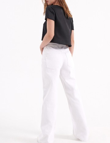 Top House Brand, negru