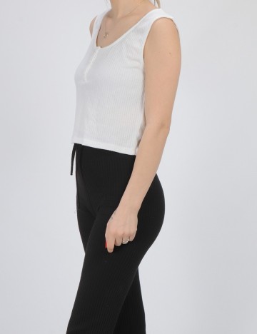 Top Pieces, alb