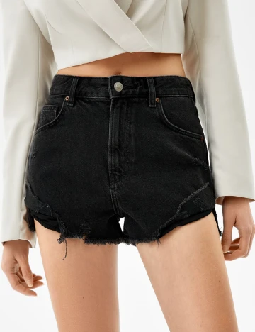 Pantaloni scurti Bershka, negru