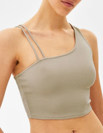Top Bershka, crem