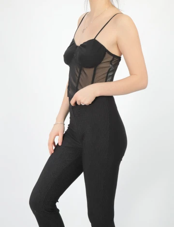 Top Bershka, negru