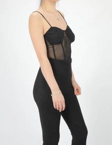 Top Bershka, negru