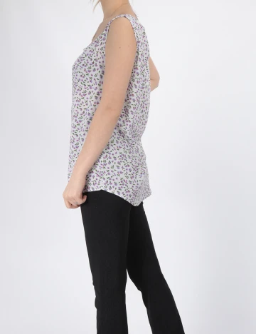 Maiou Hailys, floral