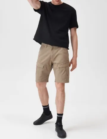 Pantaloni scurti Sinsay, kaki
