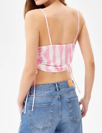 Top Bershka, roz