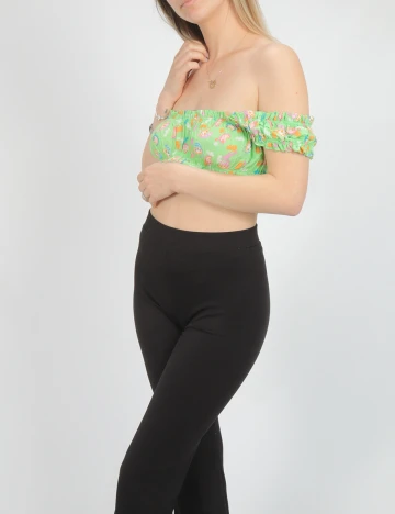 Top Bershka, verde