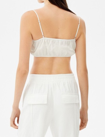 Top Bershka, alb