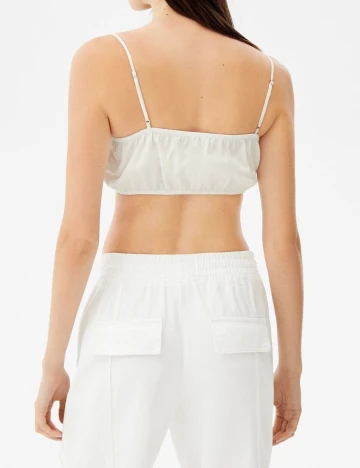 Top Bershka, alb