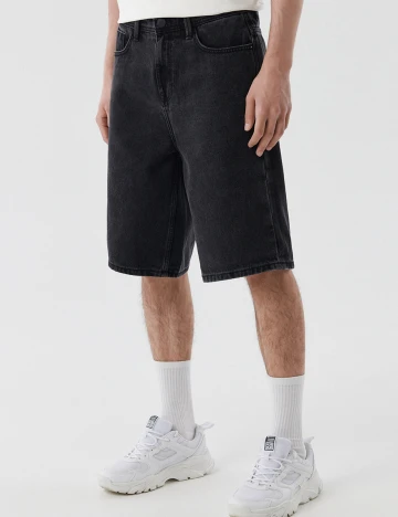 Pantaloni scurti CROPP, gri inchis