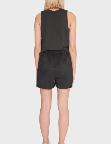 Pantaloni scurti Noisy May, negru