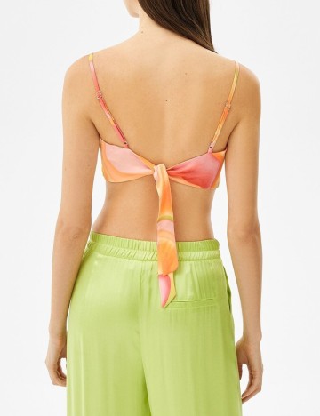 Top Bershka, mix culori