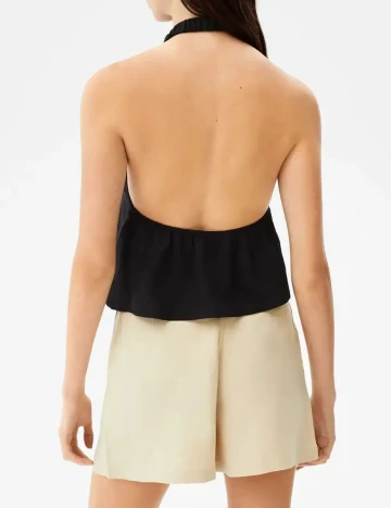 Top Bershka, negru