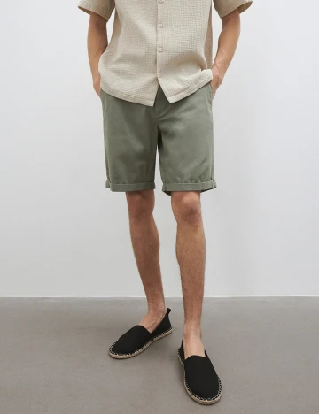Pantaloni scurti Reserved, verde