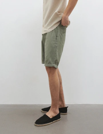 Pantaloni scurti Reserved, verde