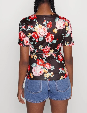 Bluza Vila, negru floral