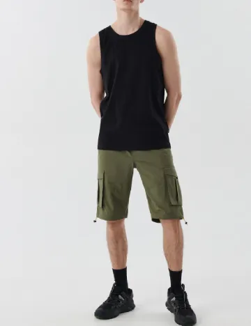 Pantaloni scurti CROPP, verde inchis