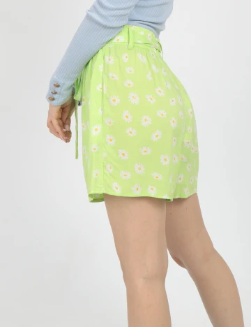 Pantaloni scurti Only, verde