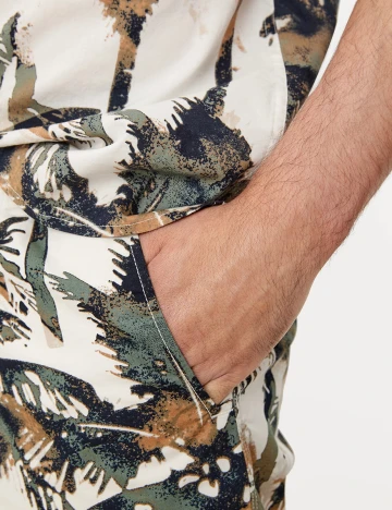 Pantaloni scurti s.Oliver, mix culori