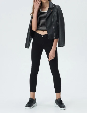 Top Sinsay, negru