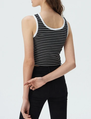 Top Sinsay, negru