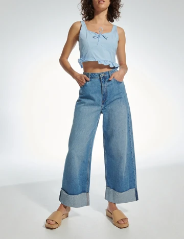 Top Reserved, bleu