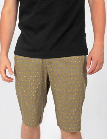 Pantaloni scurti Reserved, kaki