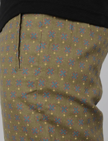 Pantaloni scurti Reserved, kaki