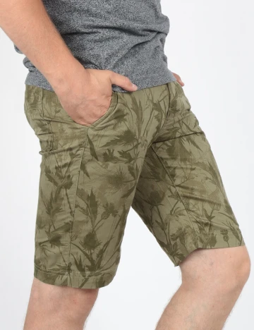 Pantaloni scurti Reserved, verde