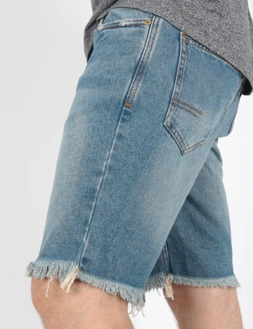 Pantaloni scurti Reserved, albastru