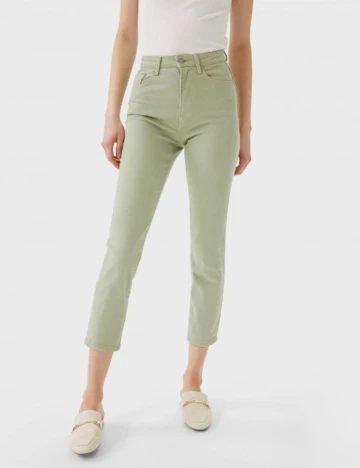 Blugi Stradivarius, verde