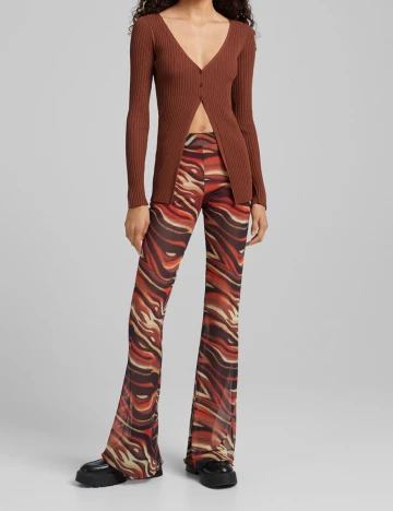 Pantaloni Bershka, maro
