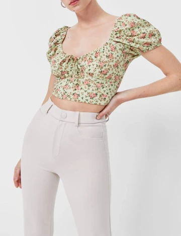 Top Stradivarius, floral
