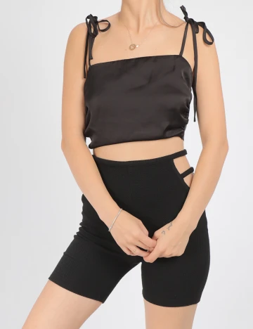 Top Stradivarius, negru